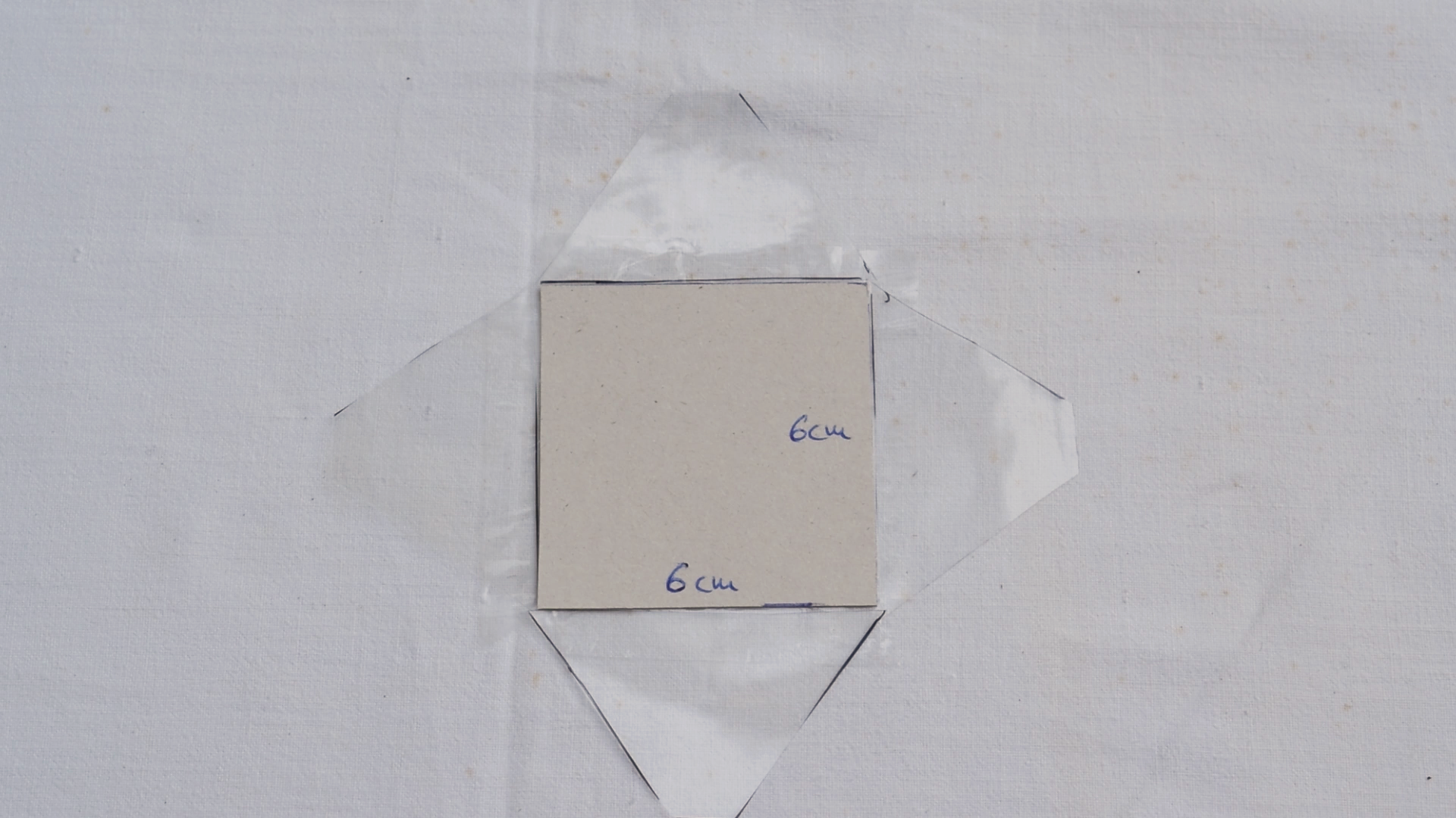 P25 - DIY Hologram Projector (not from CD case)_freeze15.bmp