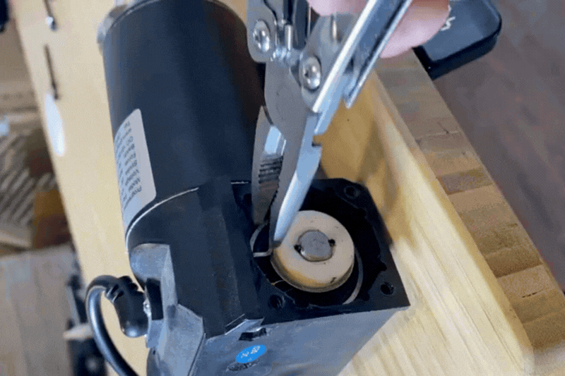 PA-03 TORSION SPRING- fast.gif