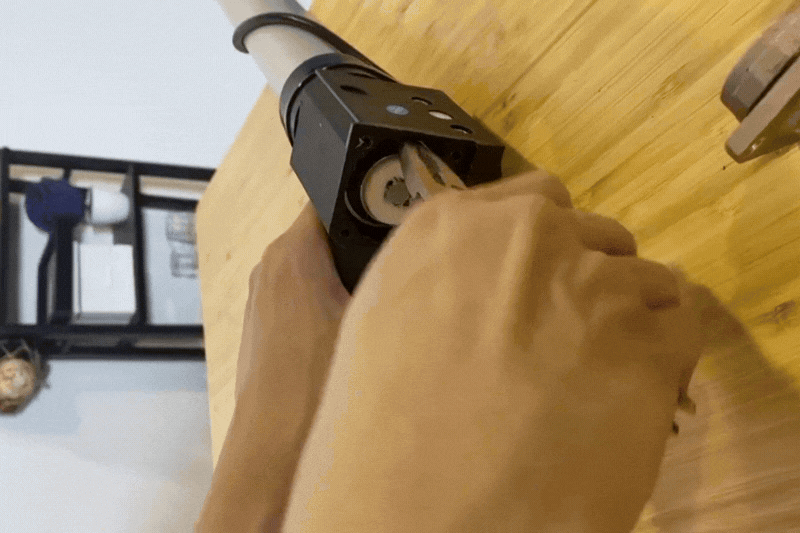PA-04 TORSION SPRING.gif