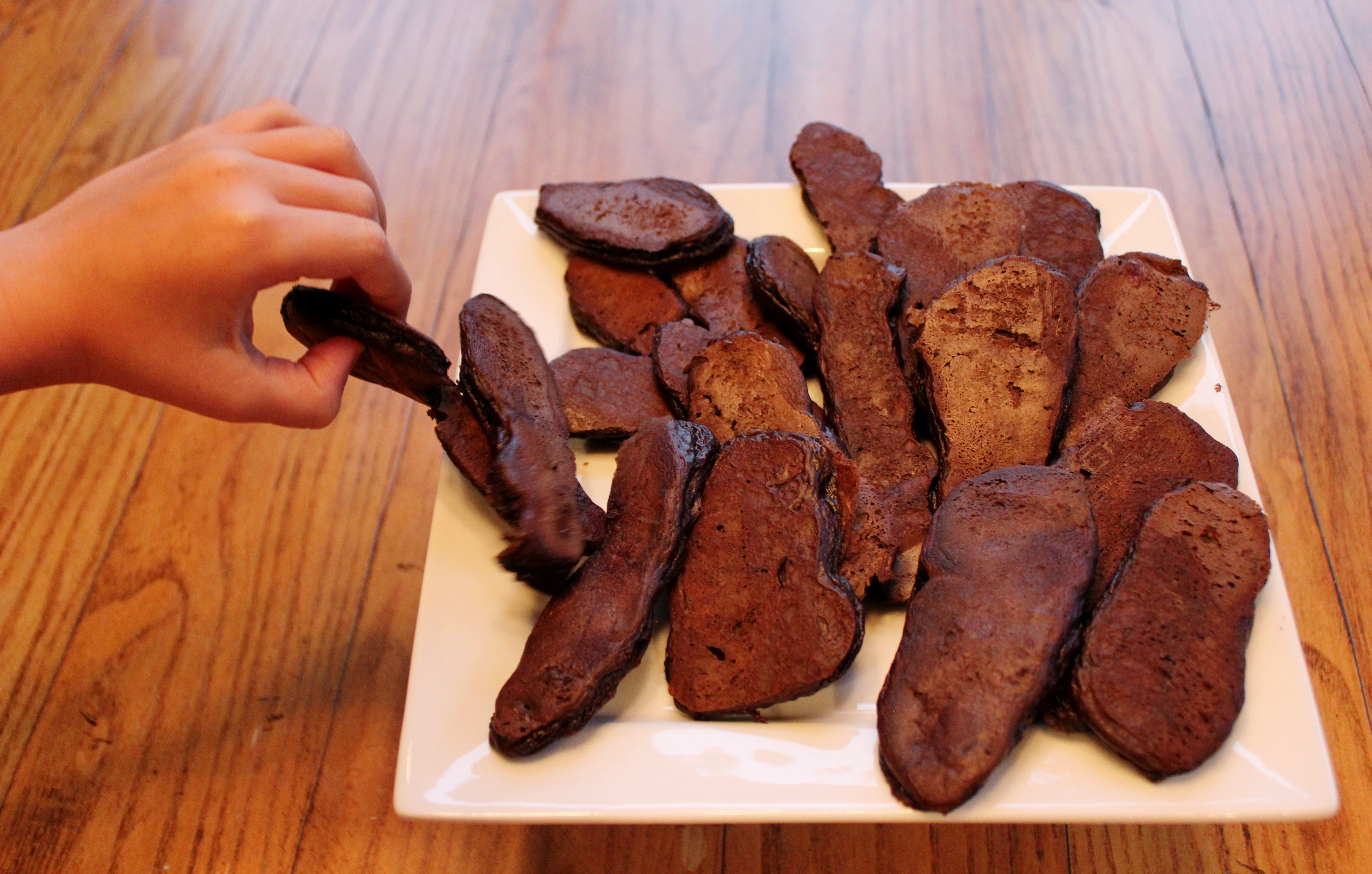 Paleo Choc Bacon Pancake Poppers (10).JPG