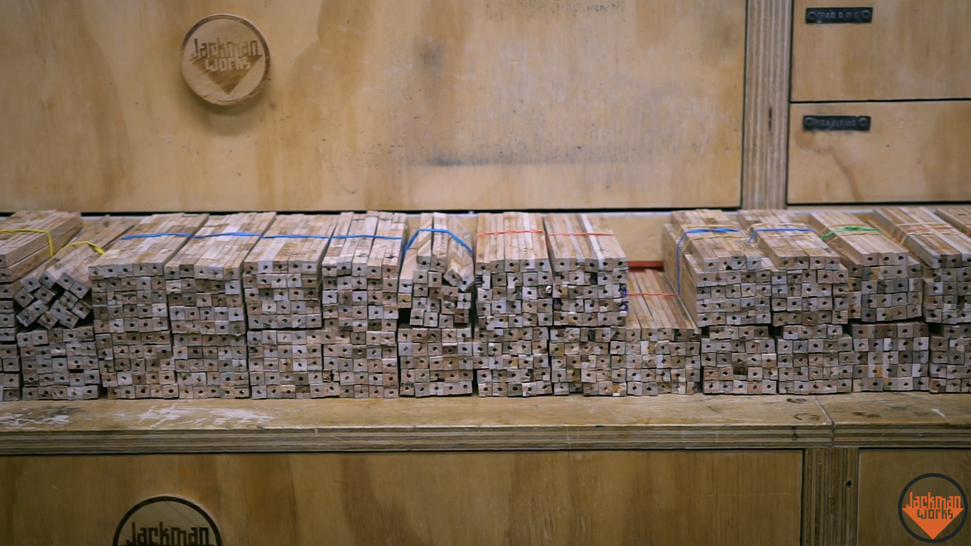 Pallet Wood Pencils 26.jpg
