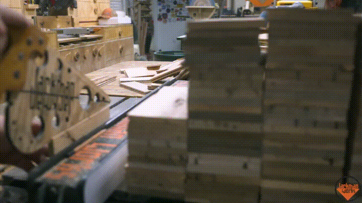Pallet Wood Pencils 9 GIF.gif