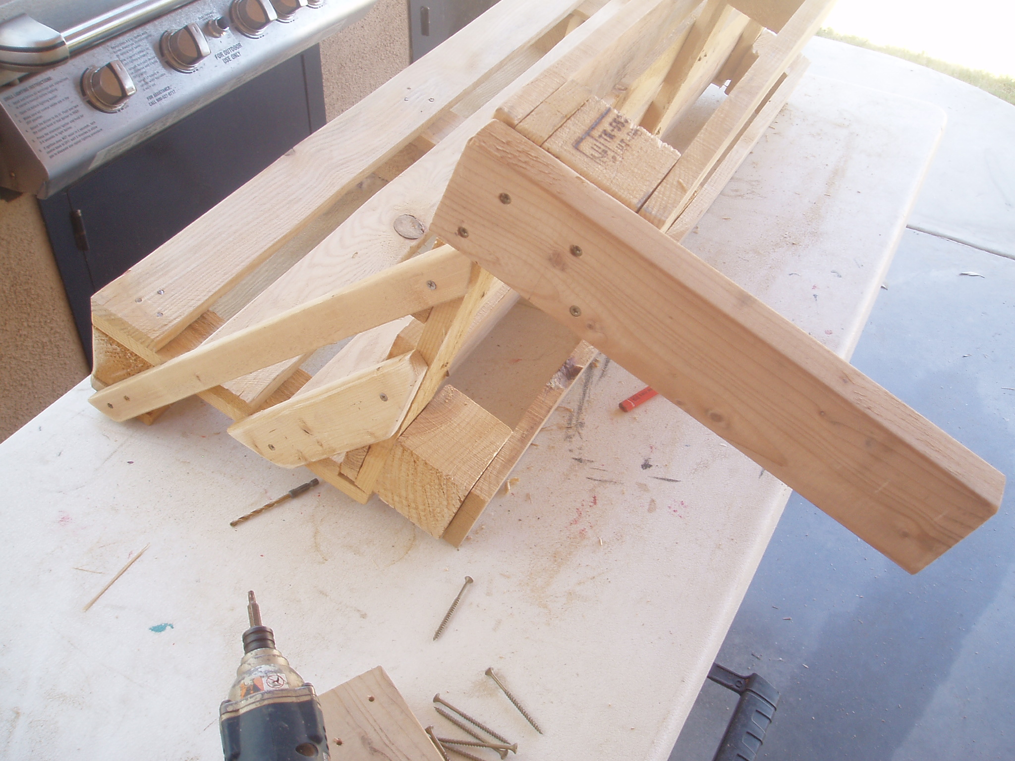 Pallet bench project 010.JPG