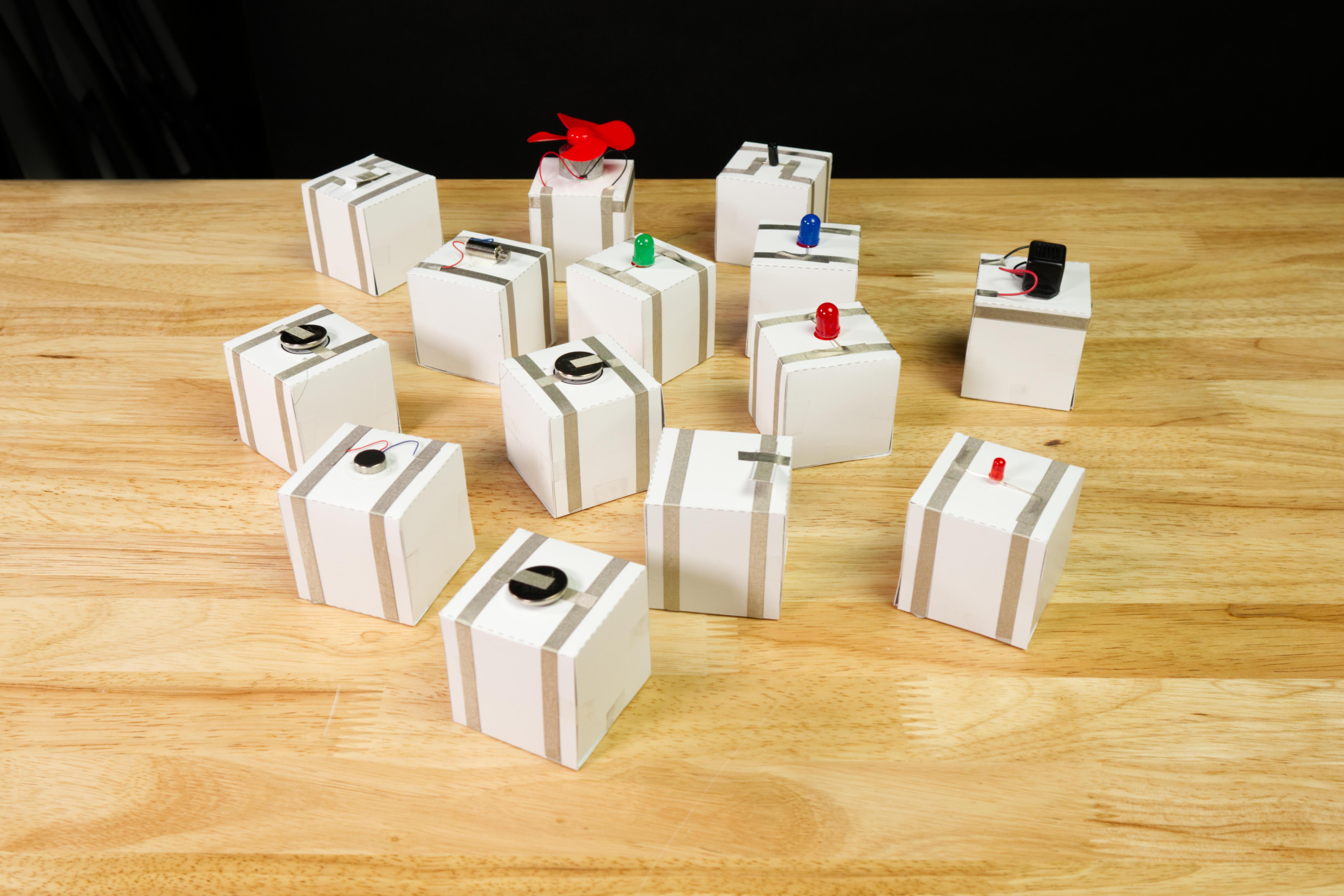 Paper Circuits Cubes4829.jpg