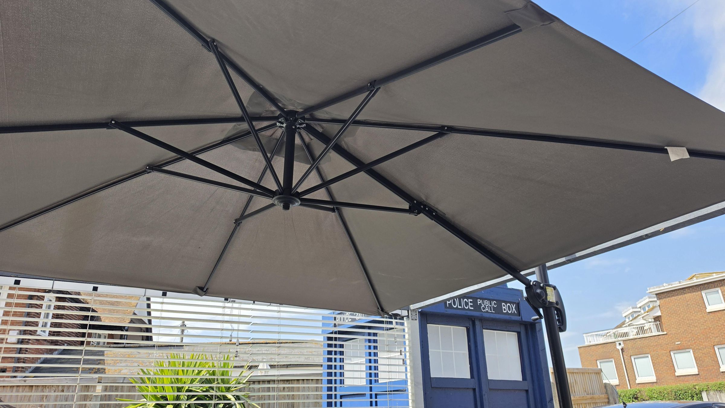 Parasol 3.jpg