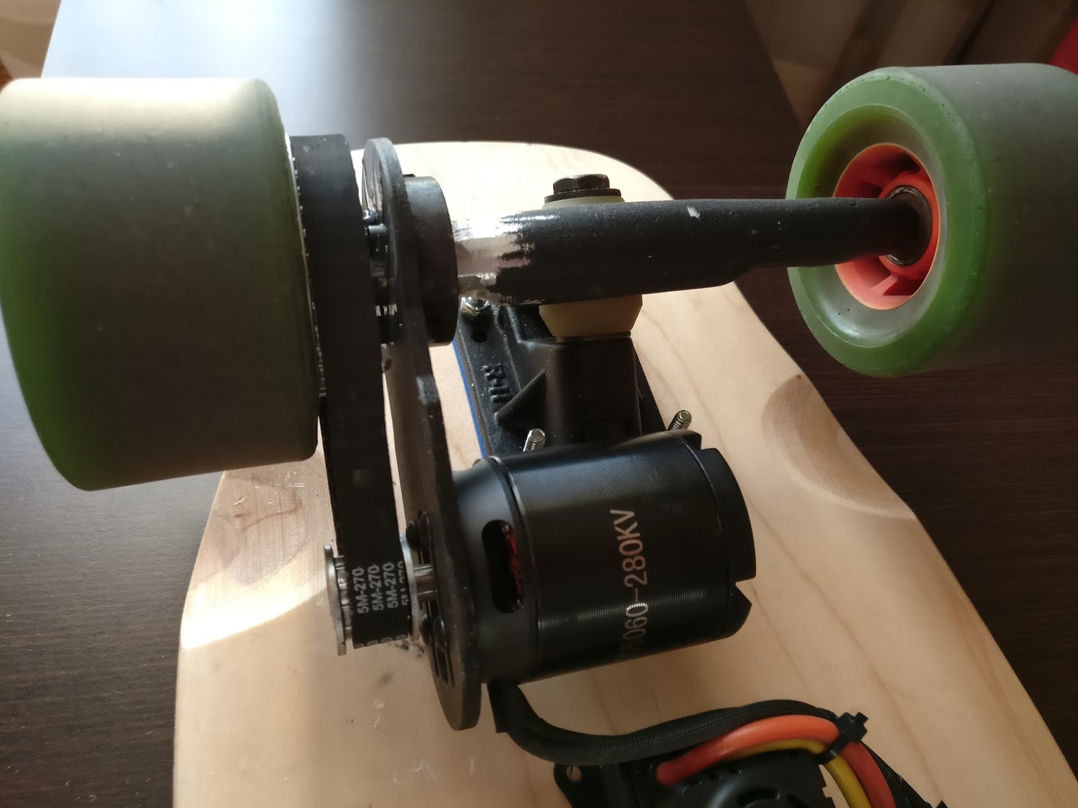 Pex-board-electronic-longboard-motor.jpg