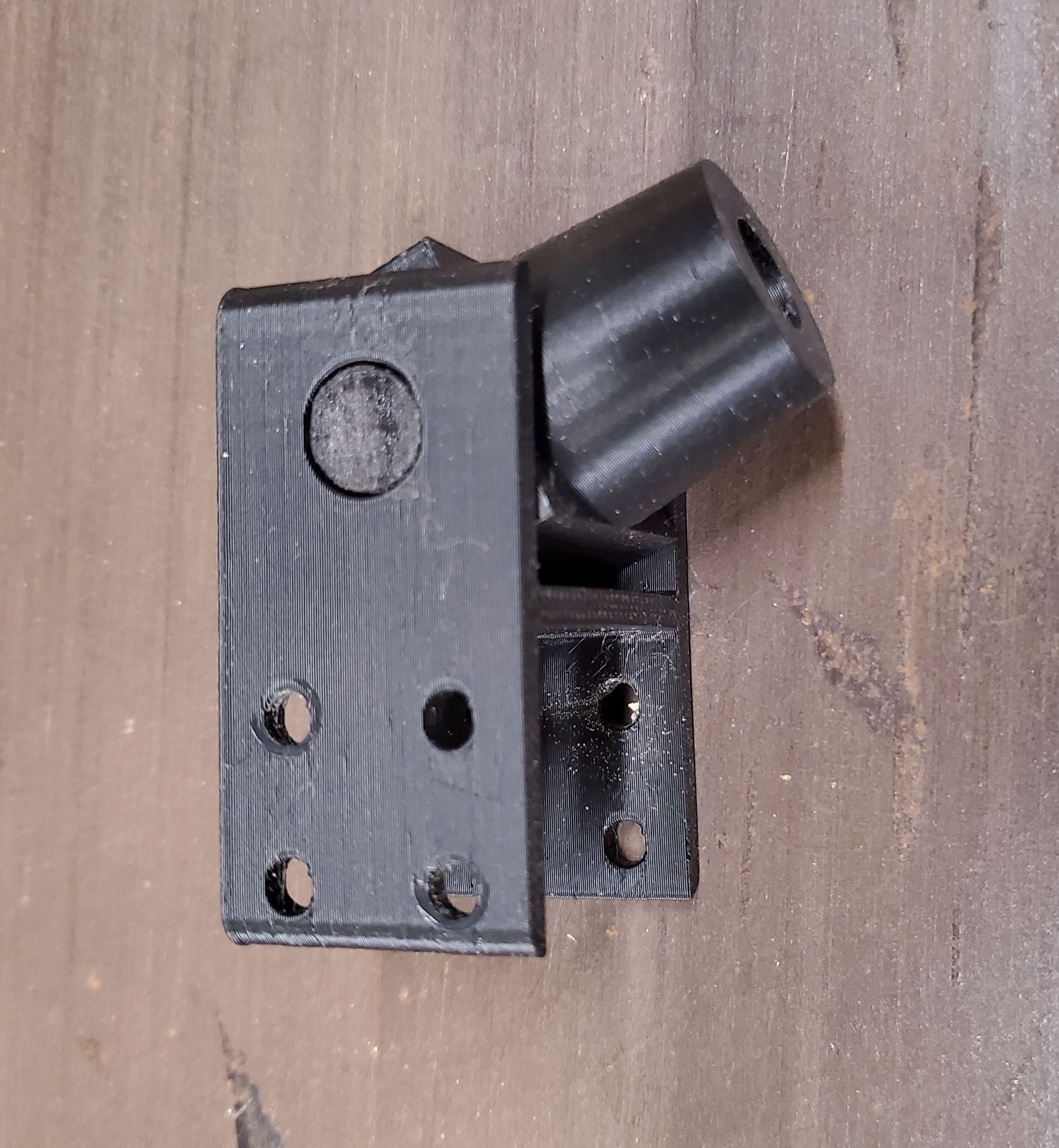 Photo 7 - Hinge Assembly.jpg