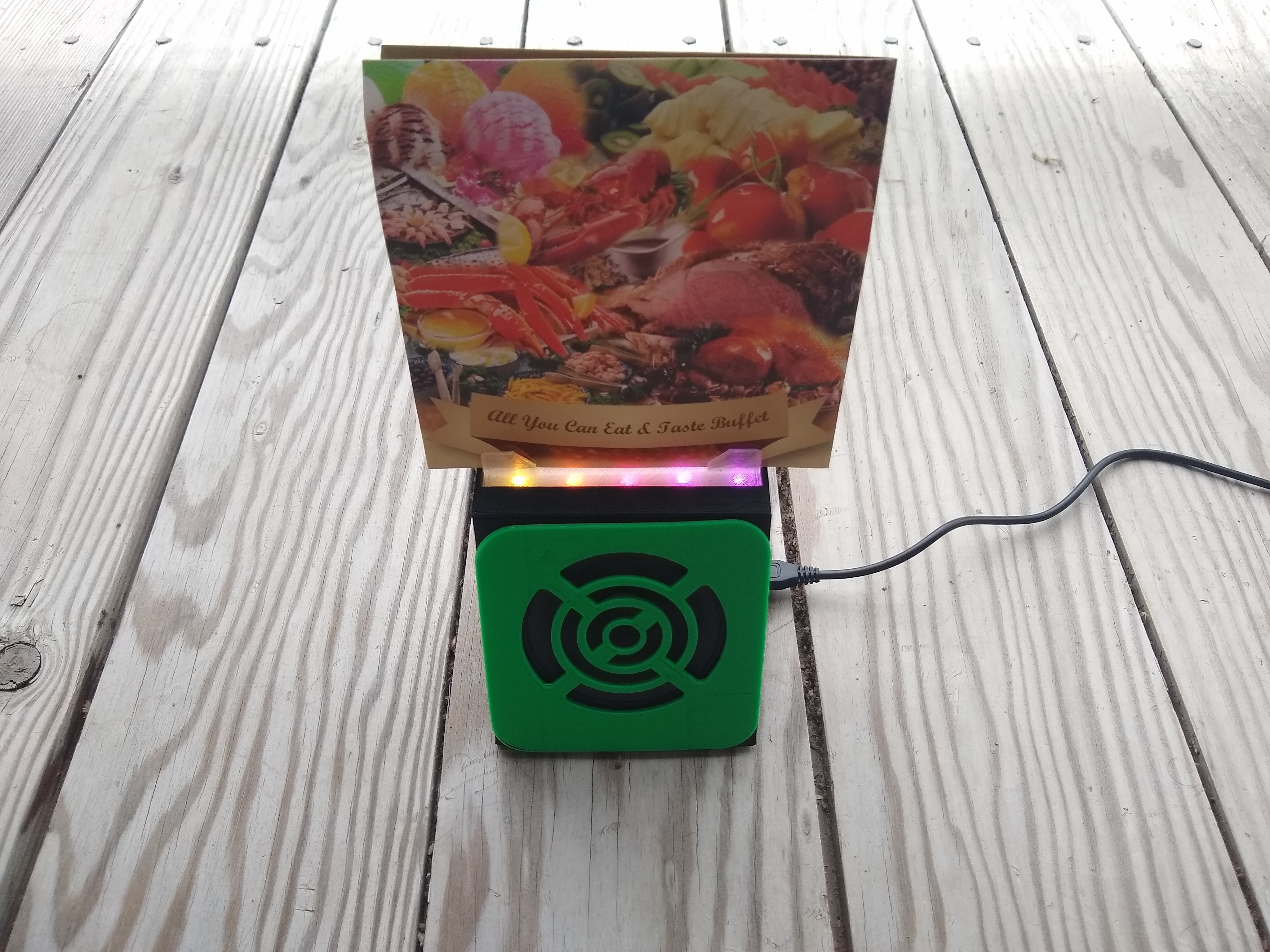 PiSpeakerLEDStrip.jpg