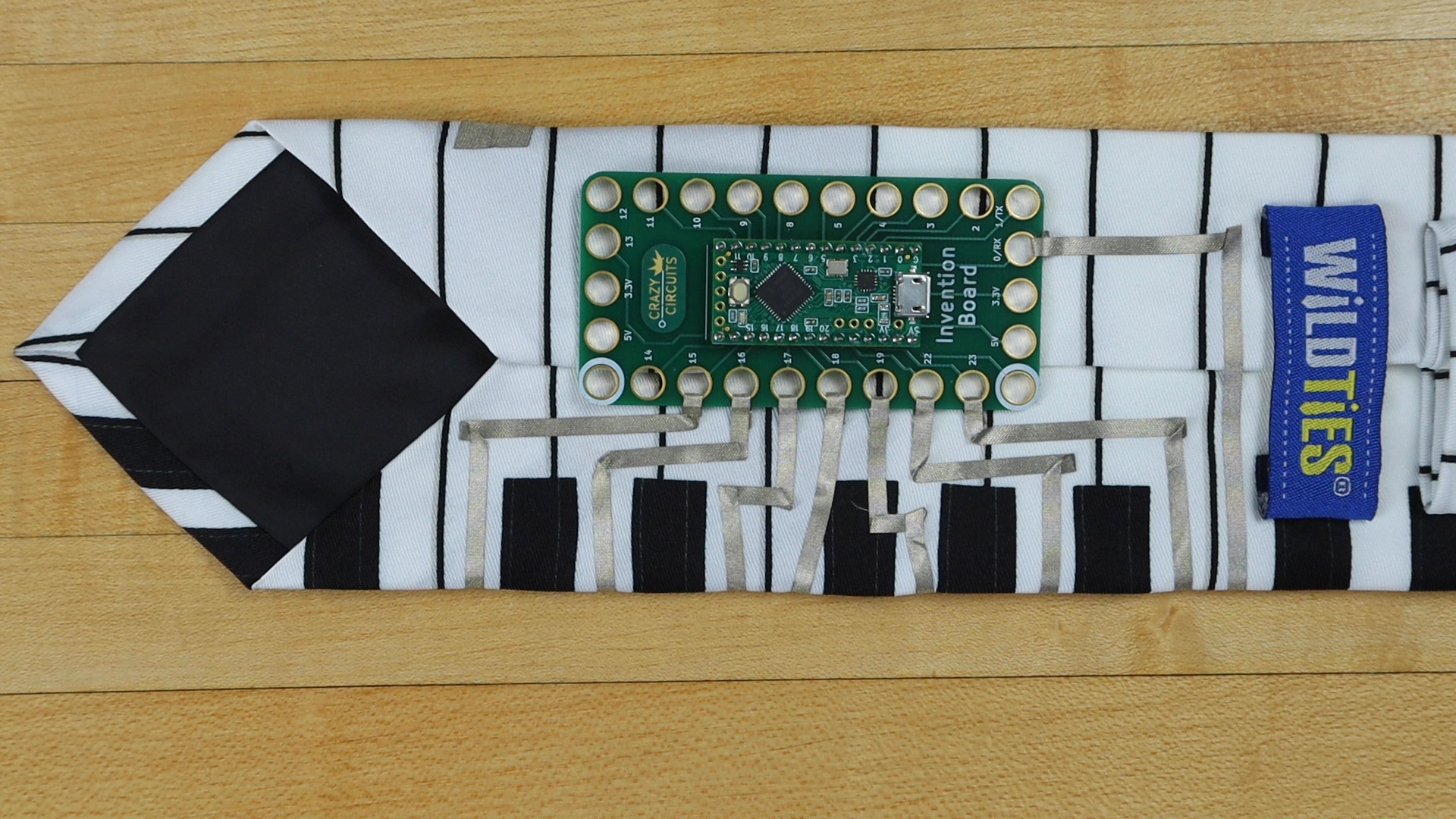 Piano tie rough 01.00_02_16_13.Still010.jpg