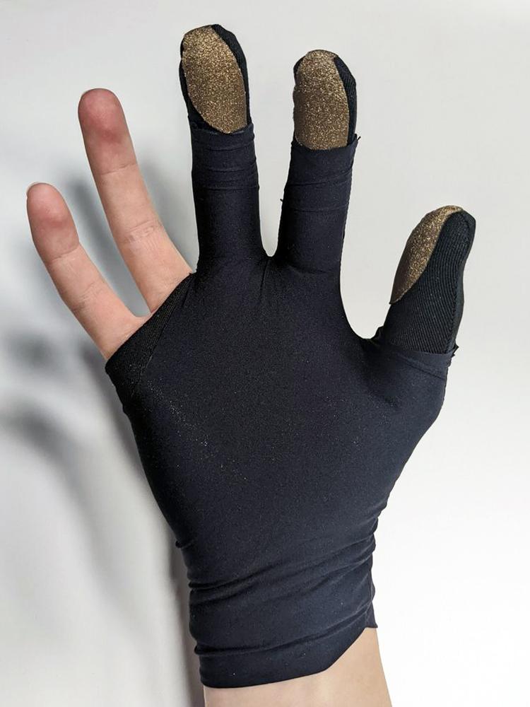 Pinch-glove-palm.jpg