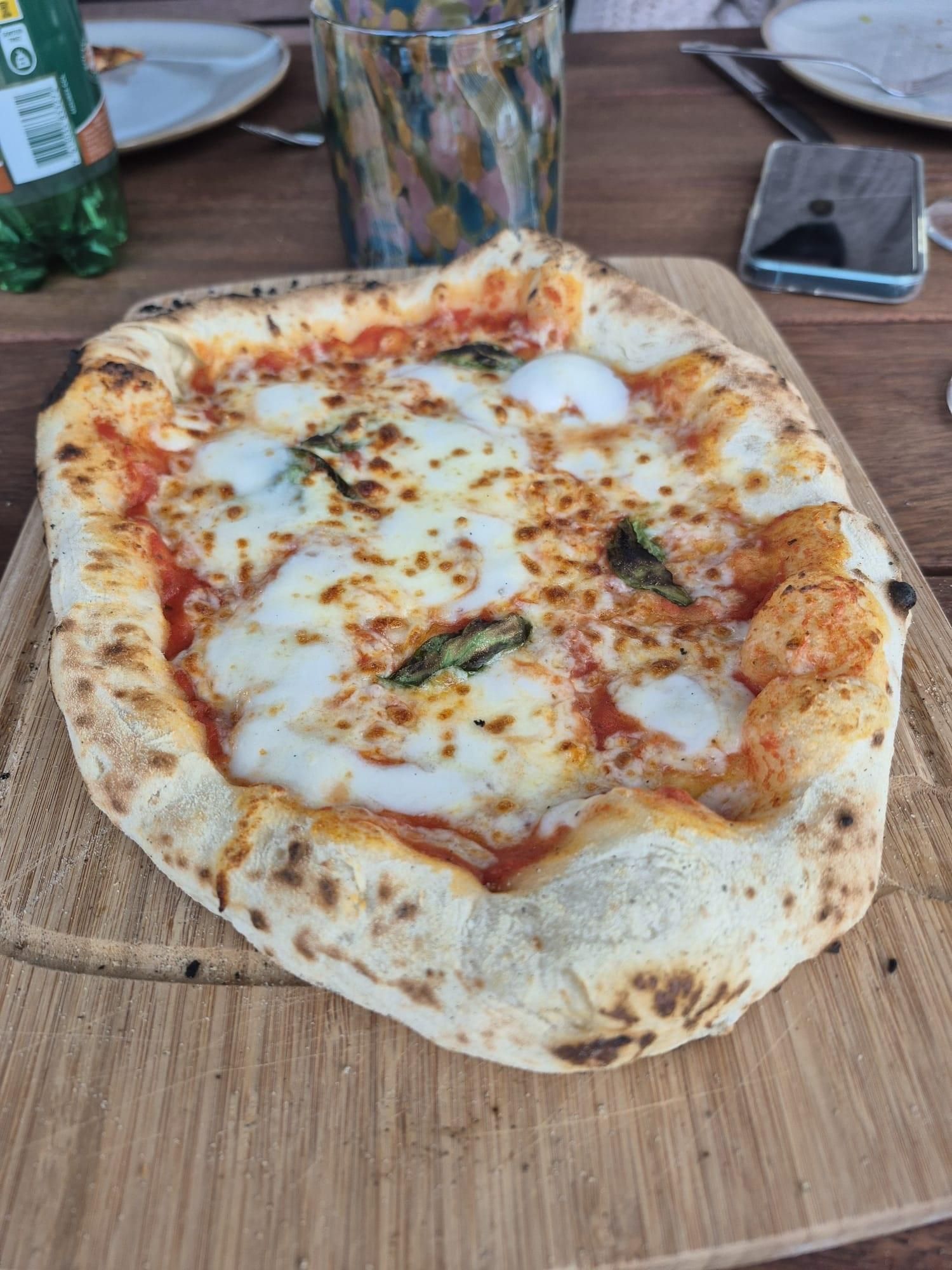 Pizza 4.jpg
