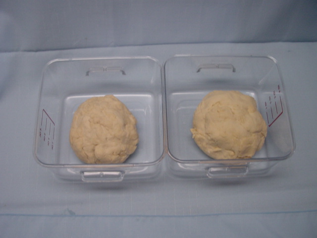 Pizza crust rise 01.JPG