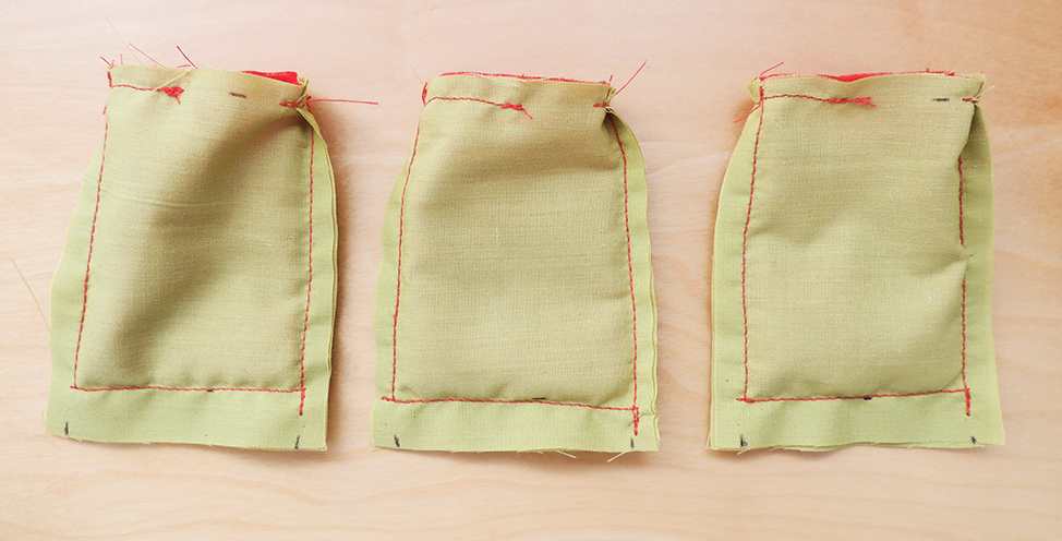 Pouches 18.jpg