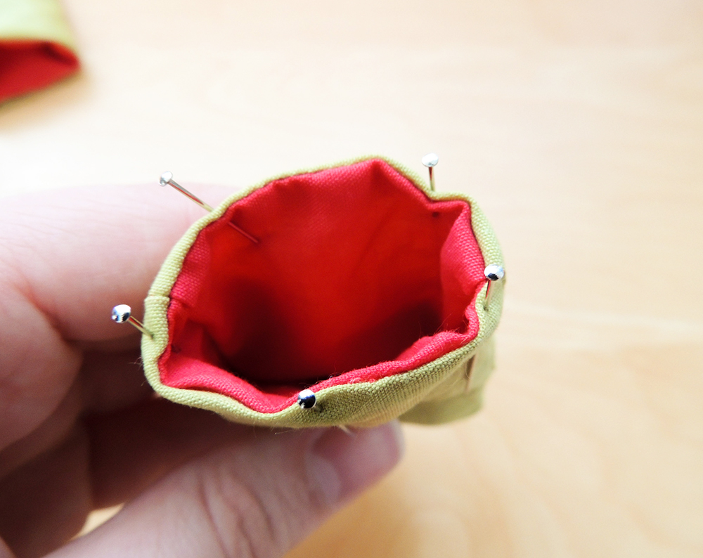 Pouches 25.jpg