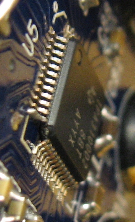 Power amp IC replacement 015 cropped.jpg