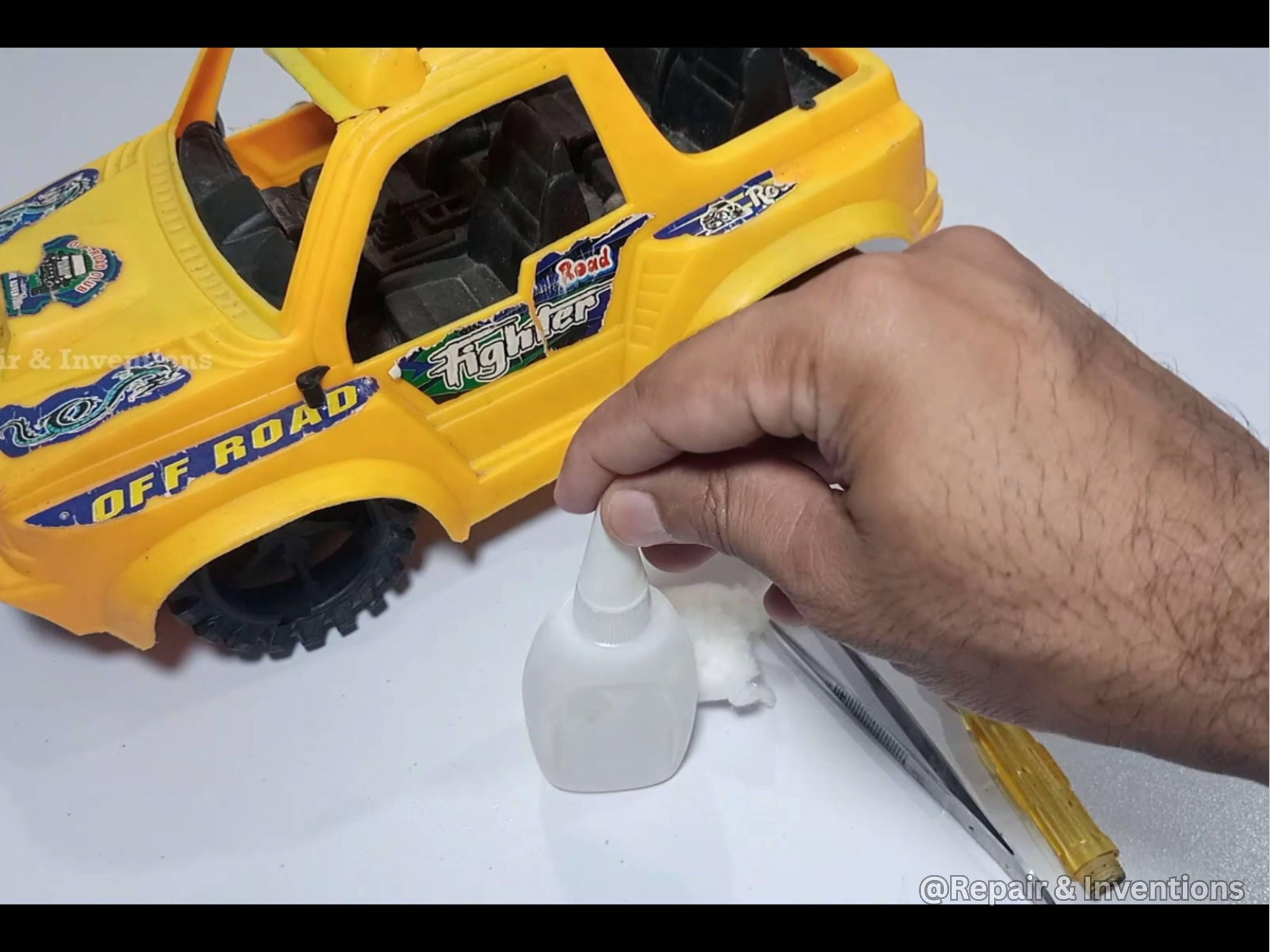 Prepare the Repair Materials.jpg