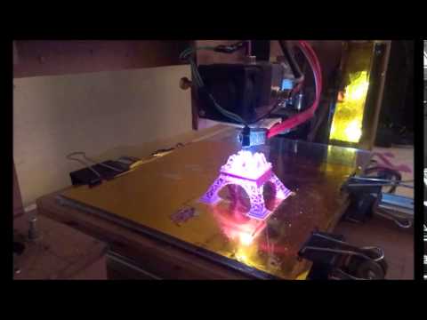 Printing an Eiffel Tower