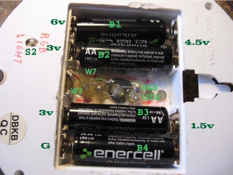 PushLight 8 Battery.JPG