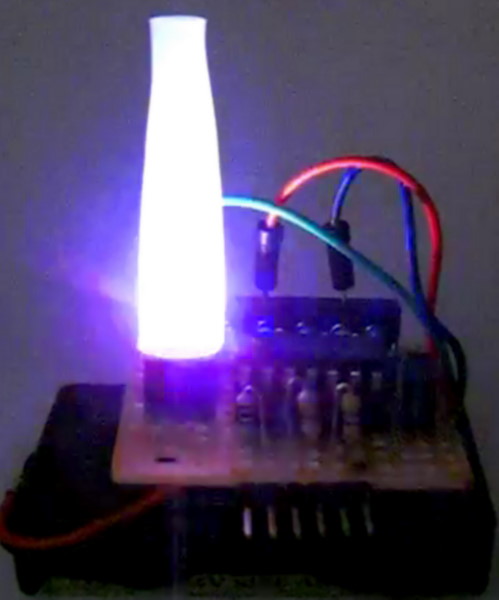 RGB7404-V.jpg