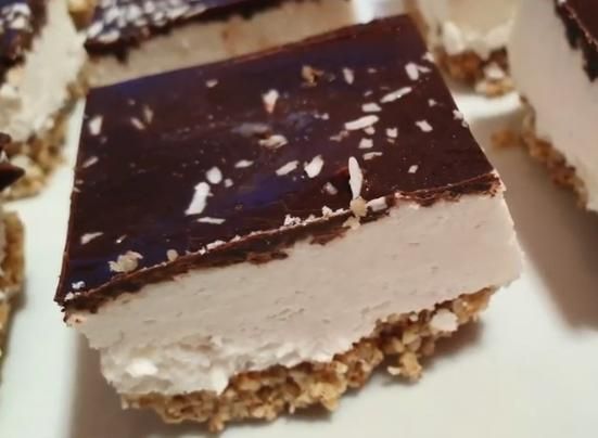 Raw Vegan Bounty Cake.jpg