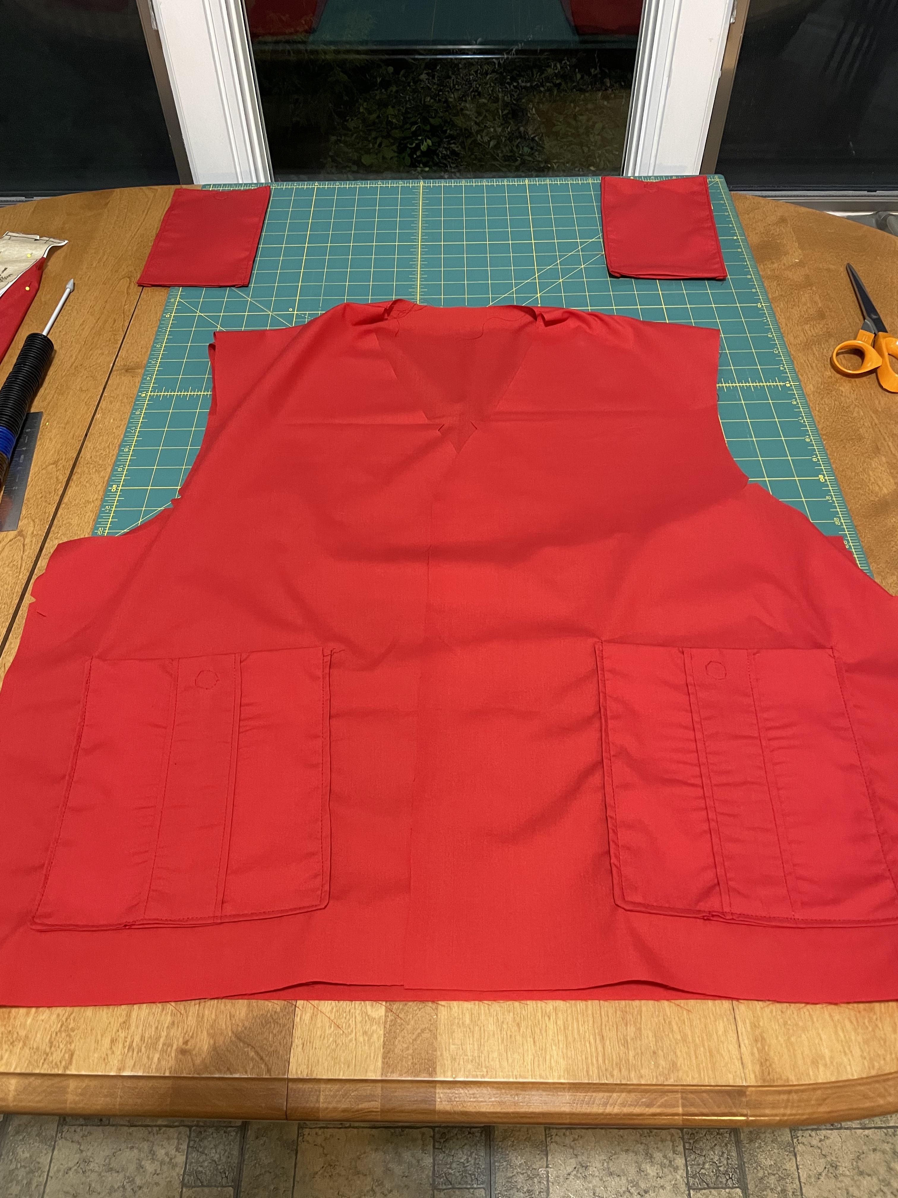 Red Vest_5141.jpg