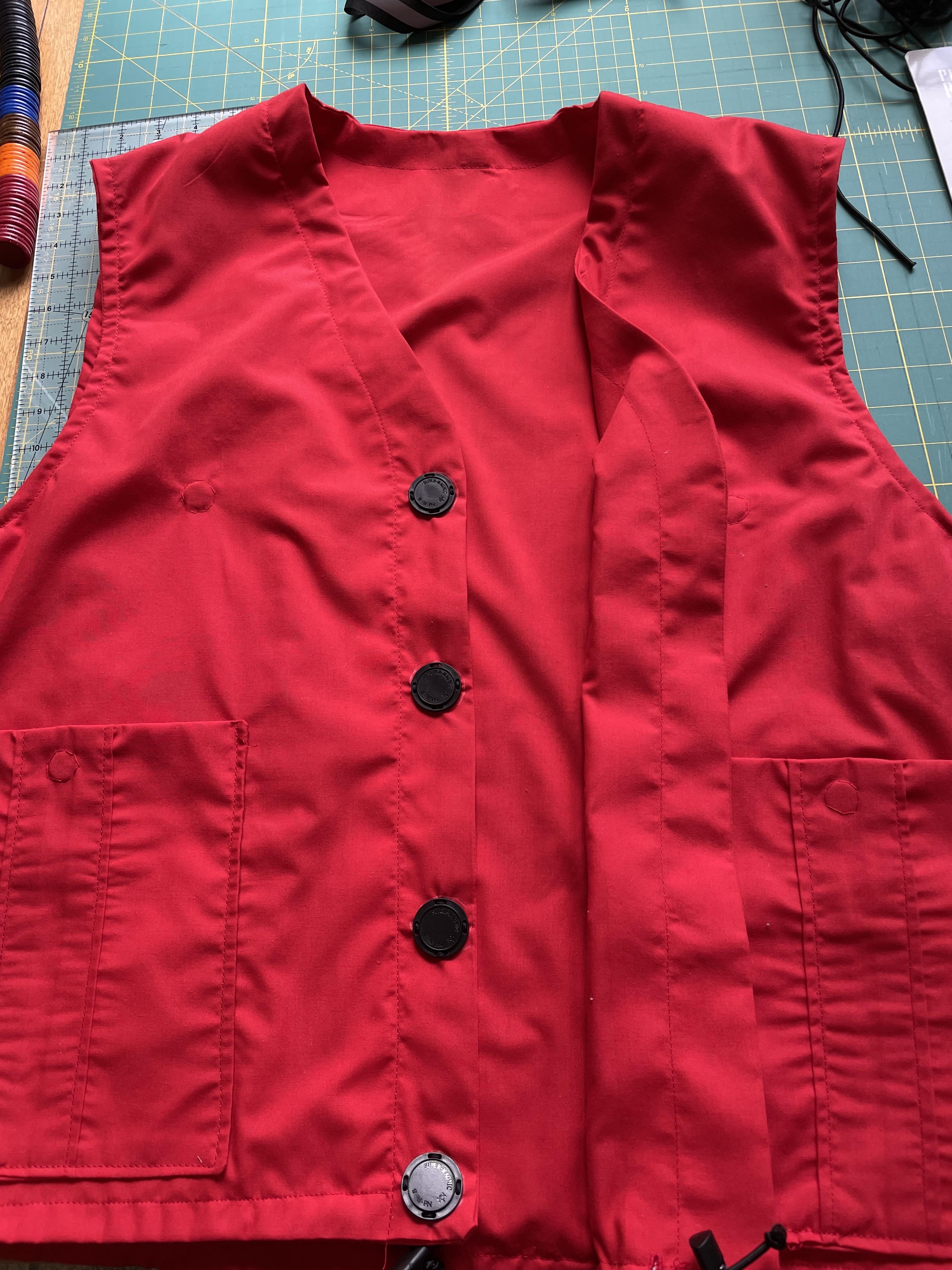 Red Vest_5233.jpg