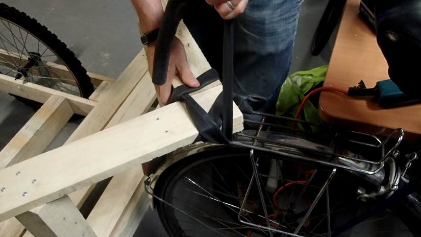 Remorque_v_lo_en_bois_Capture_d_cran_du_2020-10-30_09-36-14.png