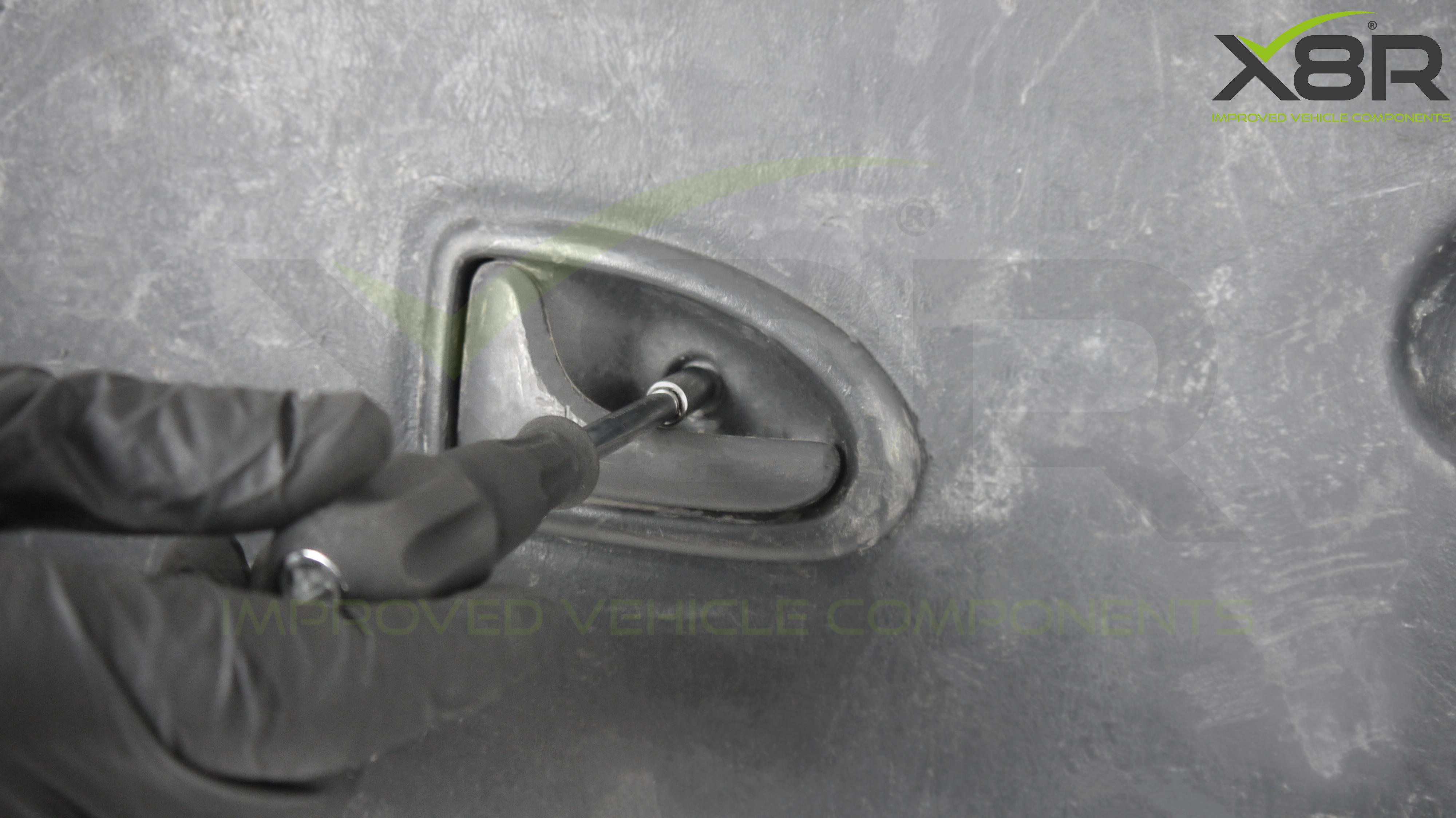 Remove handle screw.jpg
