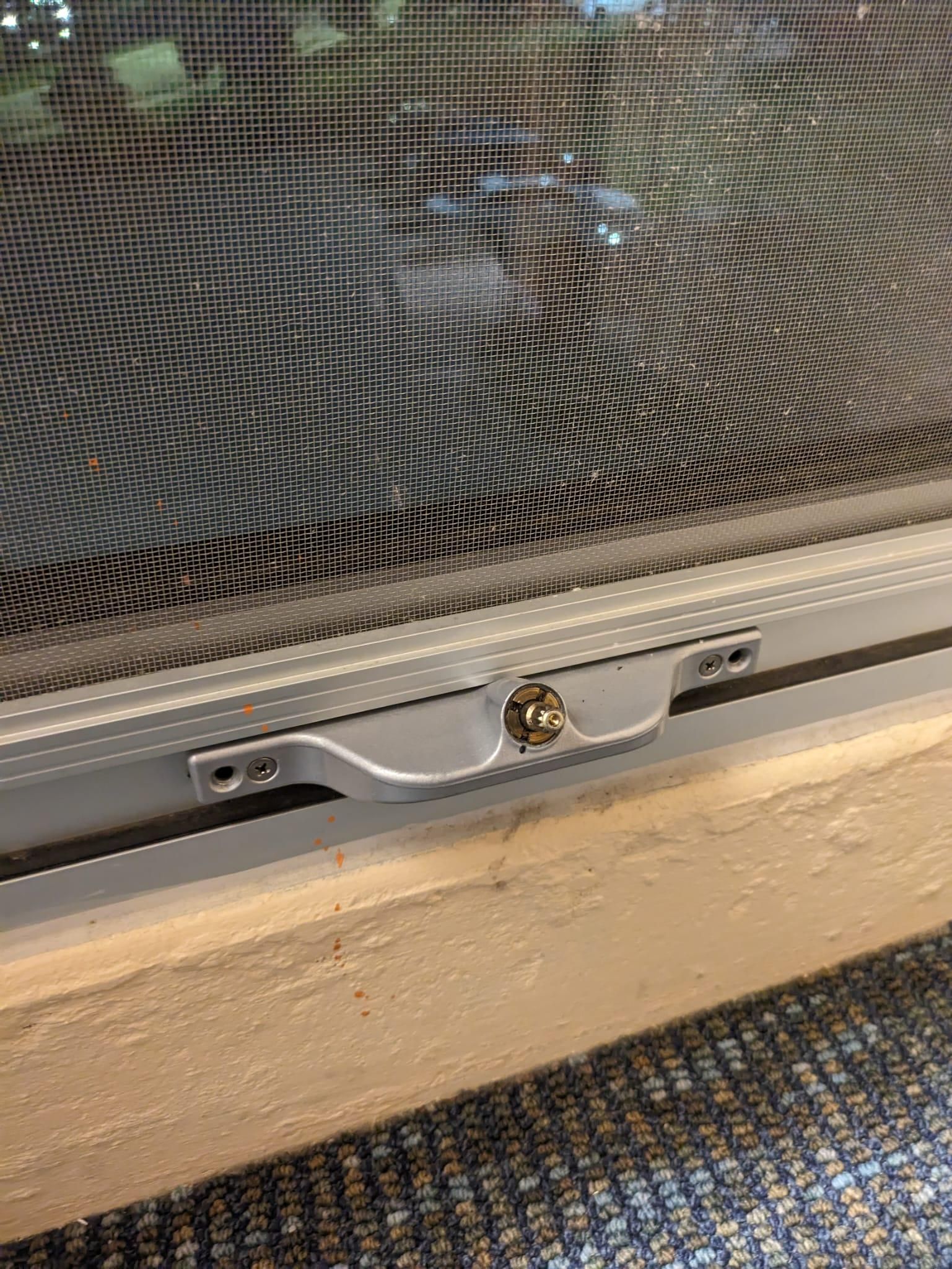 Removed_Handle.jpg