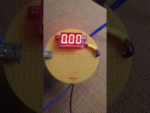 Round Voltmeter