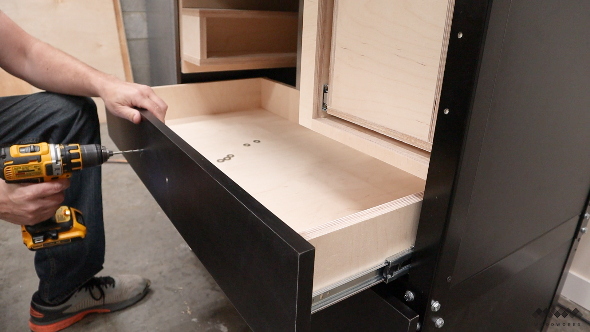 Router Table Storage Drawer Fronts 13.bmp