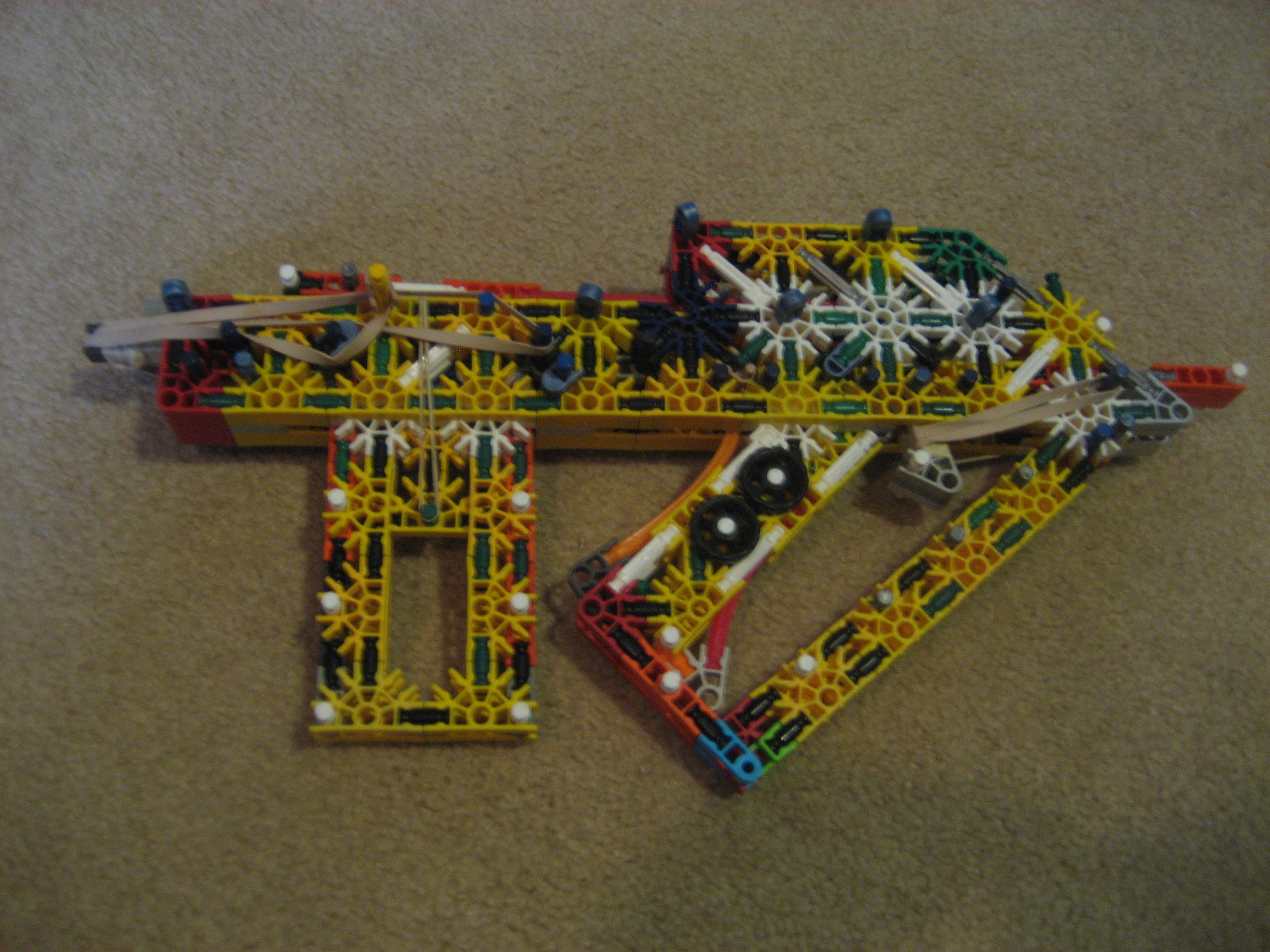 SCB-10 knex 004.jpg