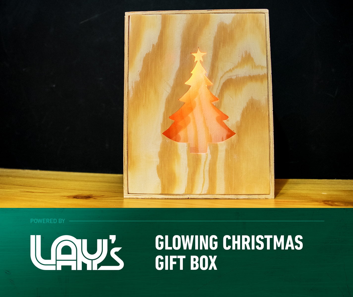 ST-Lays_thumb_P36_Glowing Christmas Gift Box_01.jpg