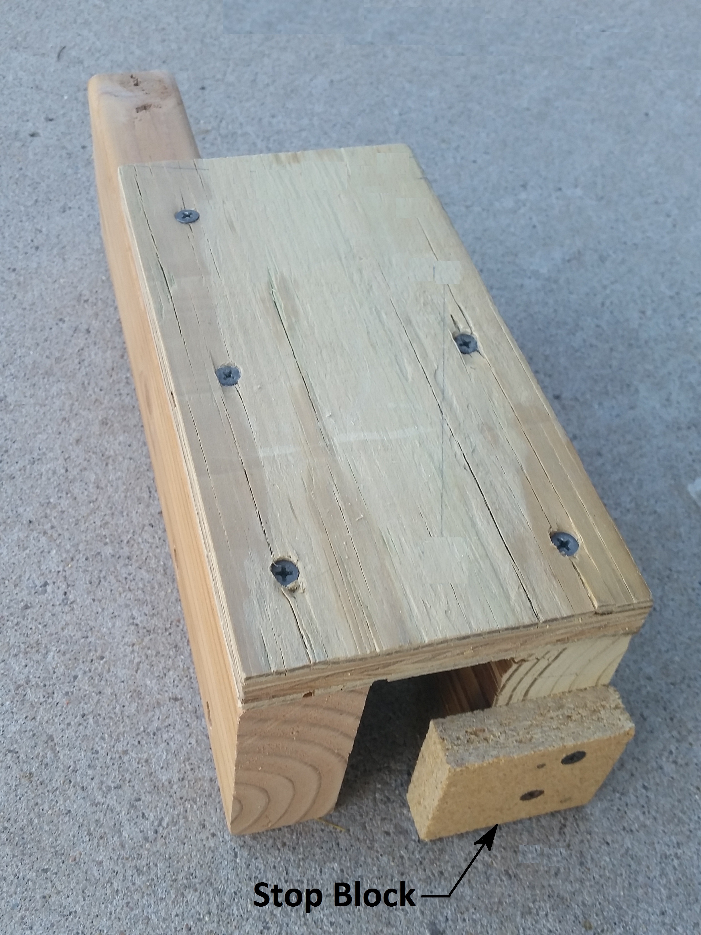 Sawhorse Jig 02.jpg