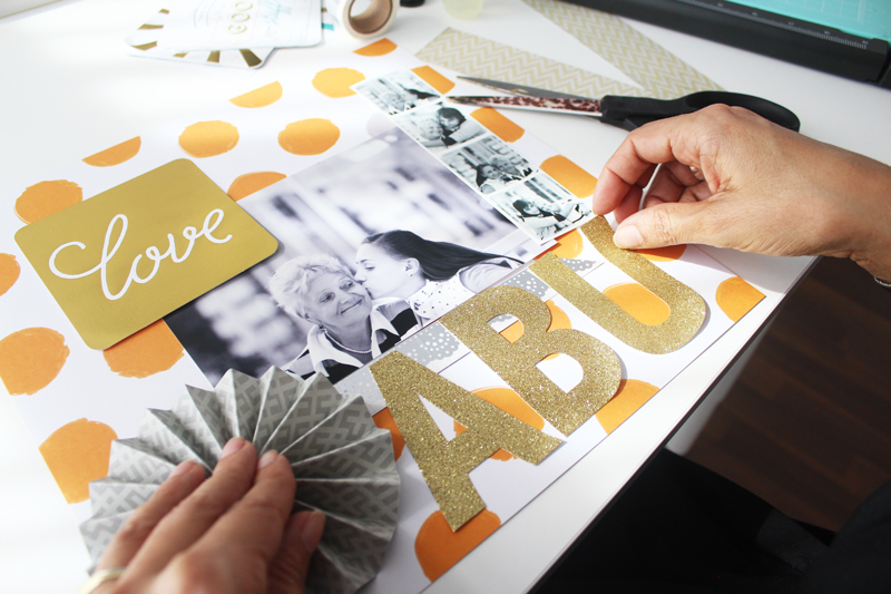 Scrapbooking-mama-DIY-paso-tutorial-como-hoja-recuerdos-fotos-regalo-11.jpg