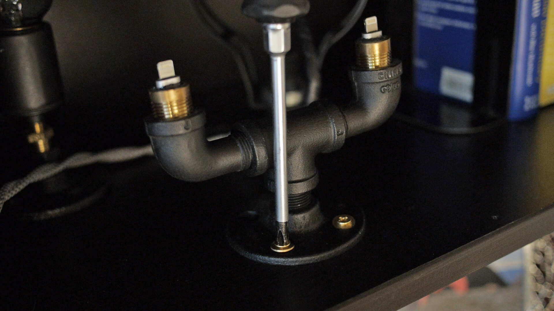 Screw Down Dock.jpg