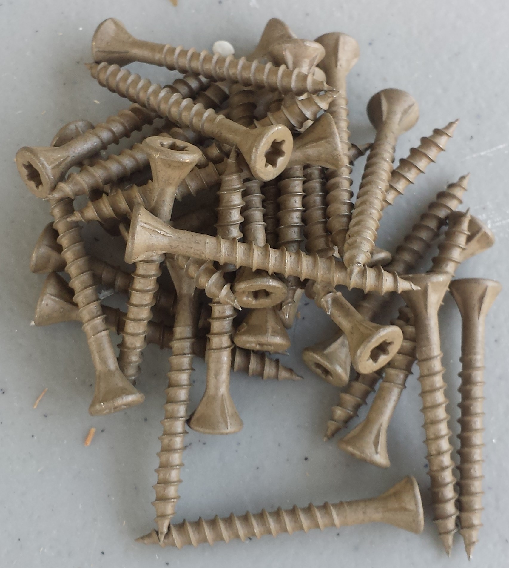 Screws.jpg