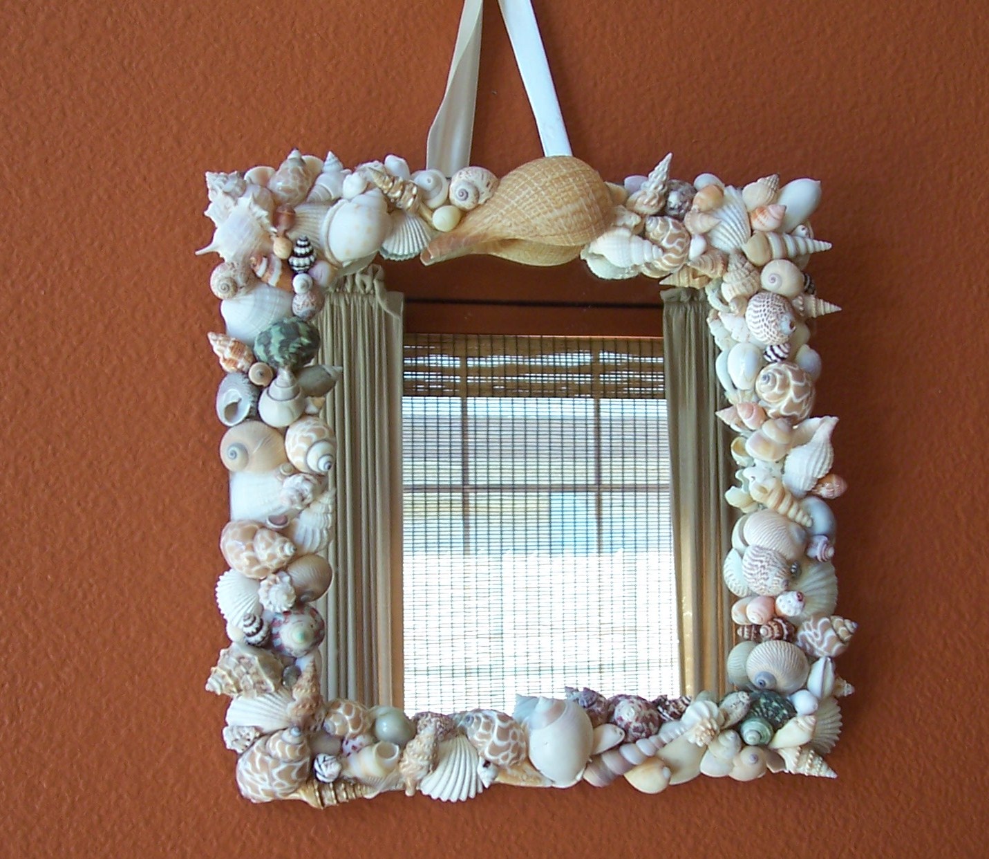 SheSellsSeaShells 001.jpg