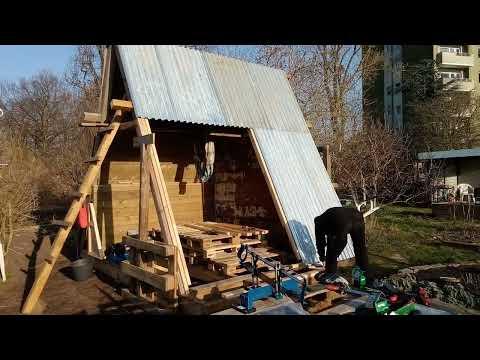 Shed 34 - Swing up frame