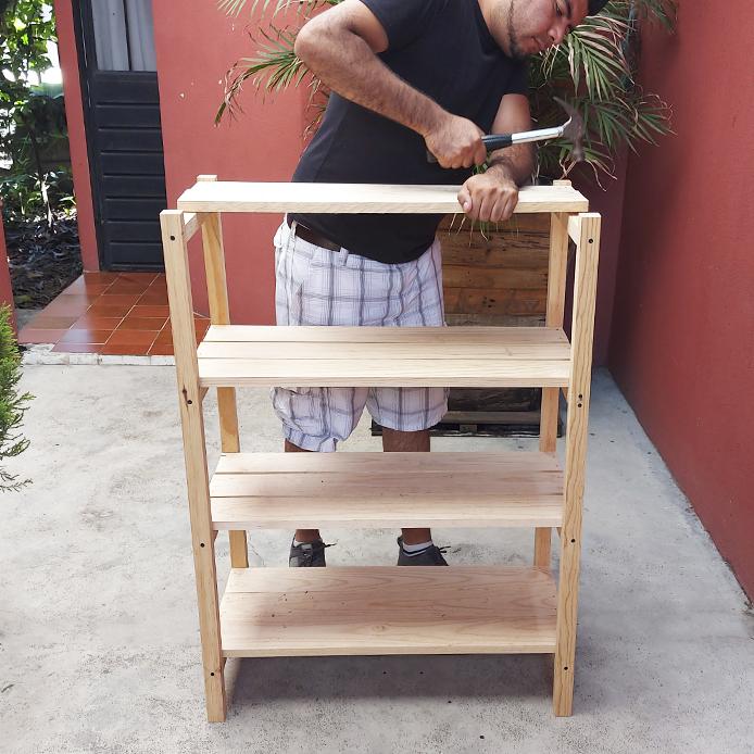 ShoeRack_Instructables_Craftyamigo_Grill_02c.jpeg