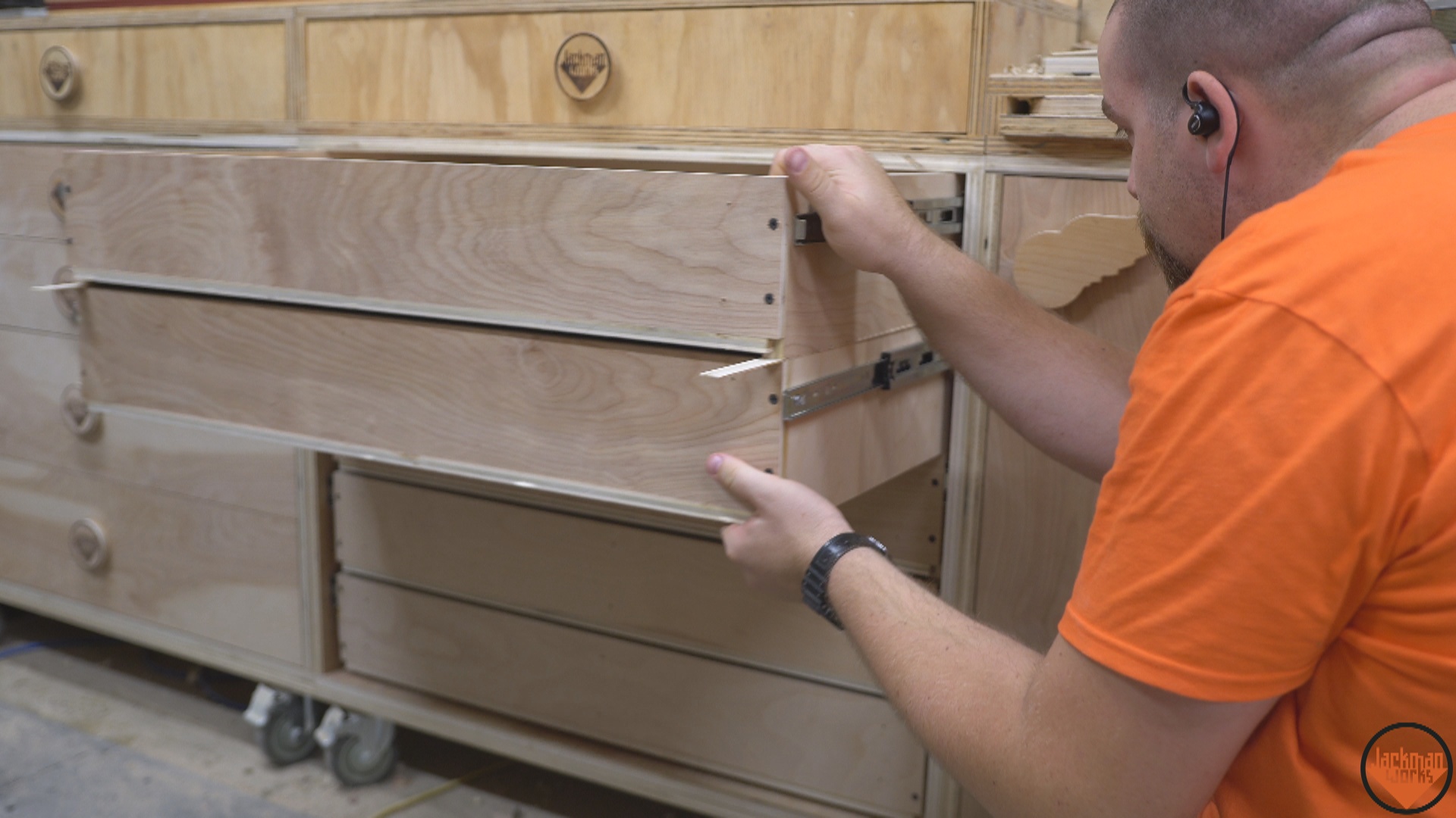 Shop Storage Miter Saw Station Drawer Unit 38.jpg
