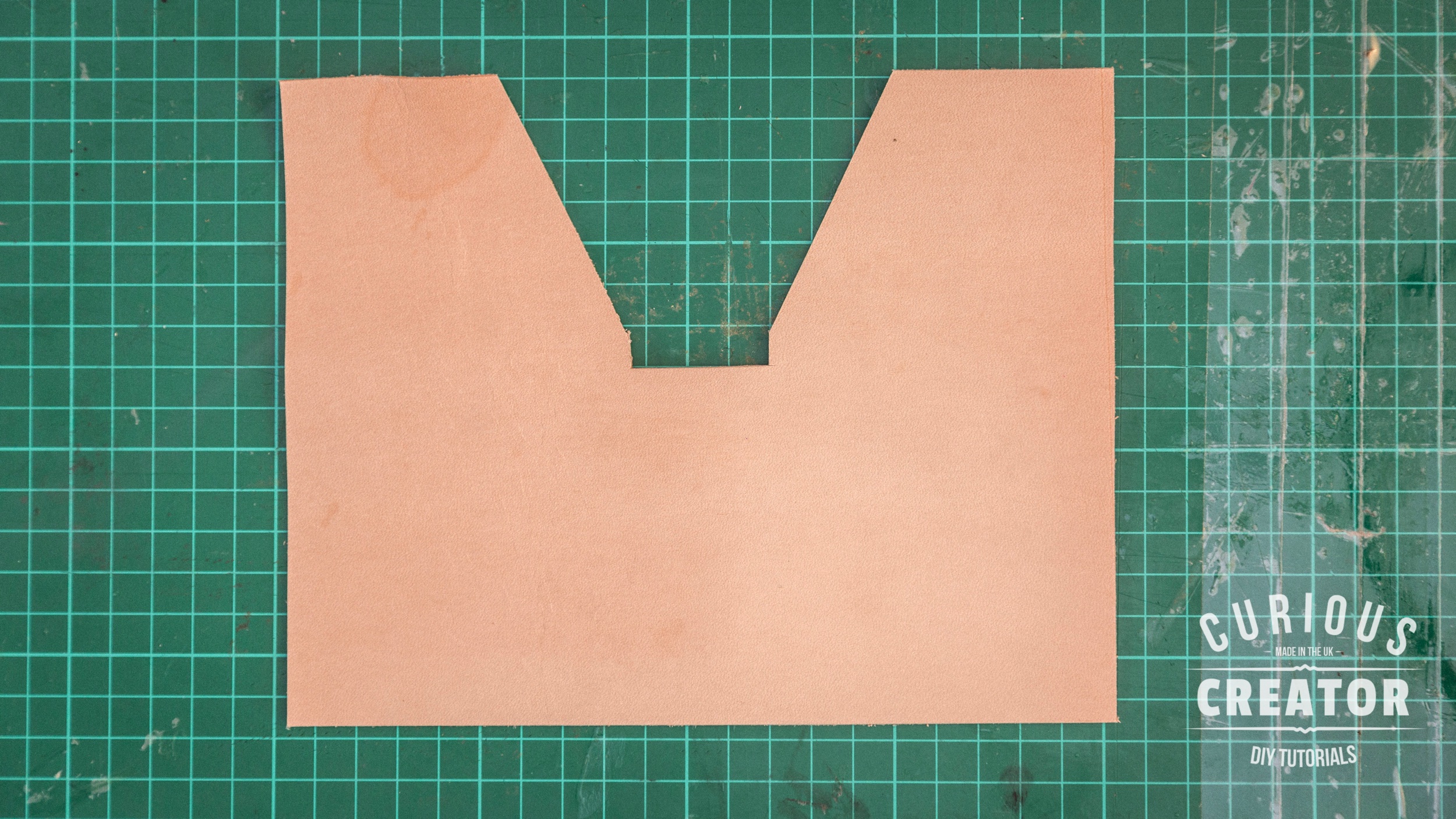 SlimLeatherWallet_04.jpg