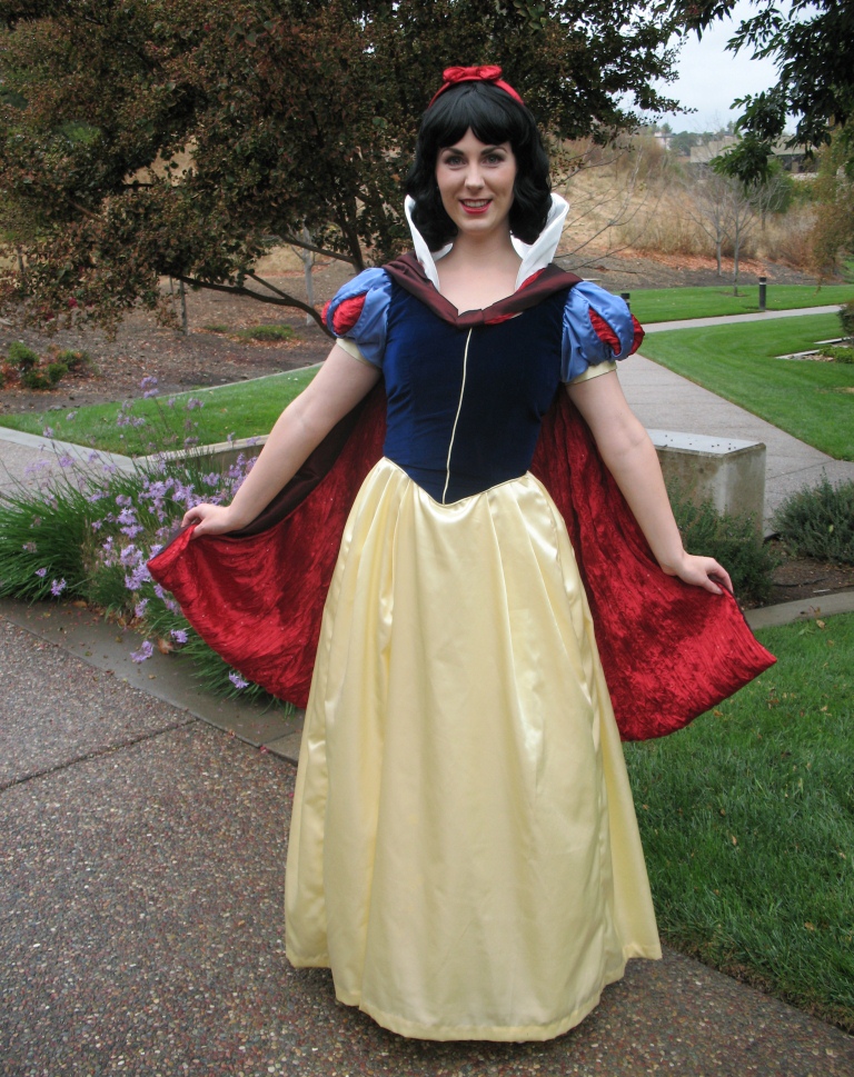 Snow White.full length.JPG