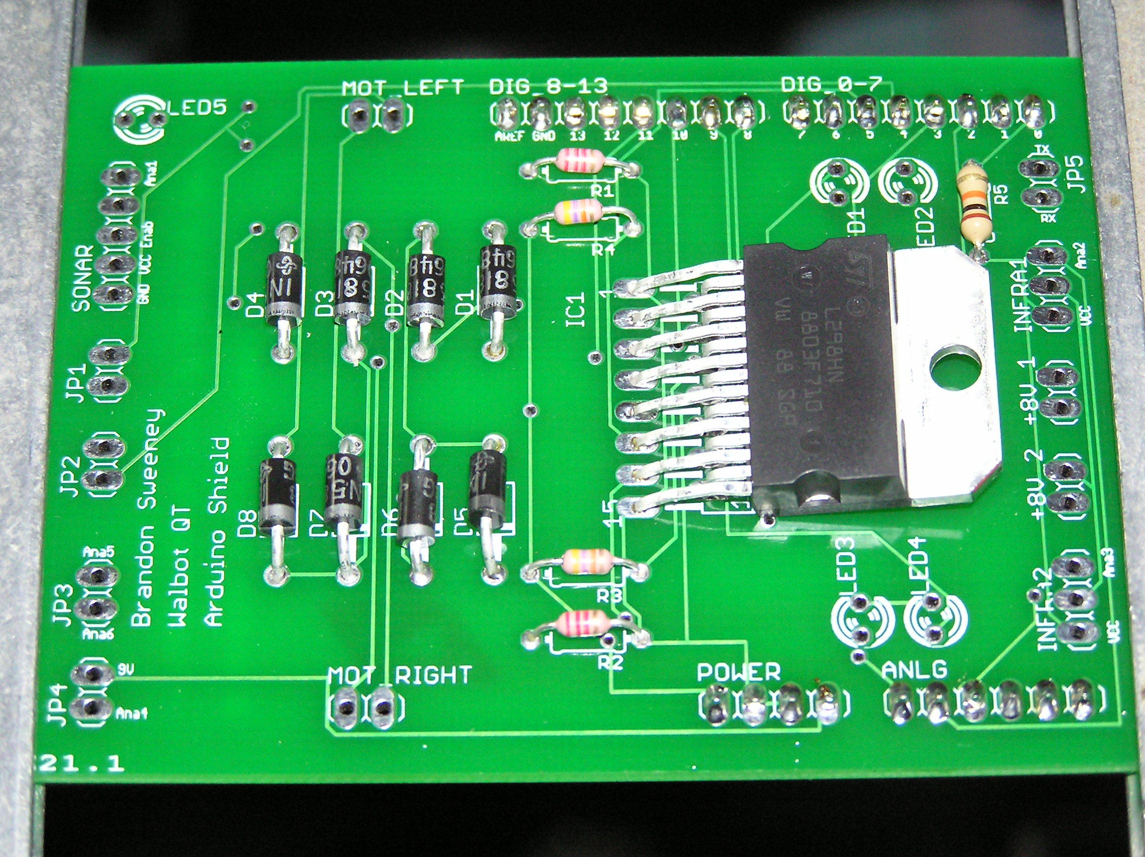 Soldering (5).JPG