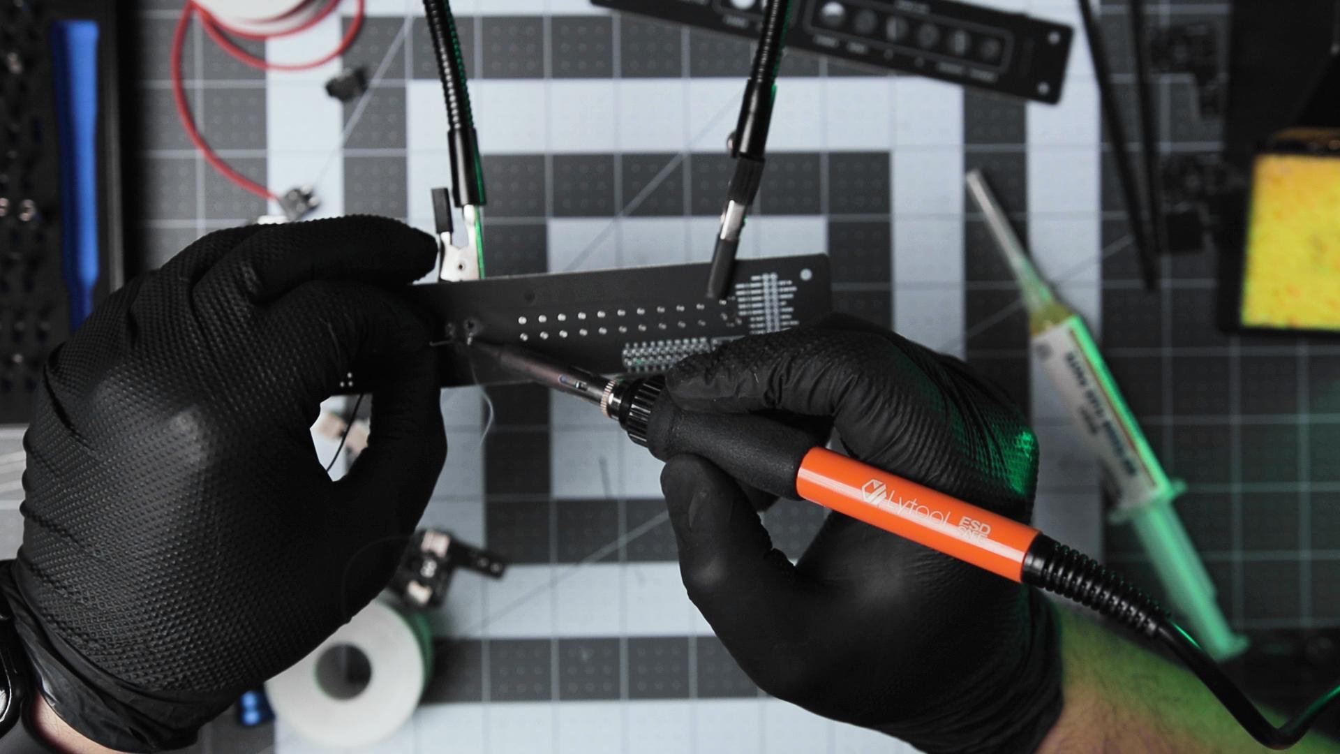 Soldering _01.jpg