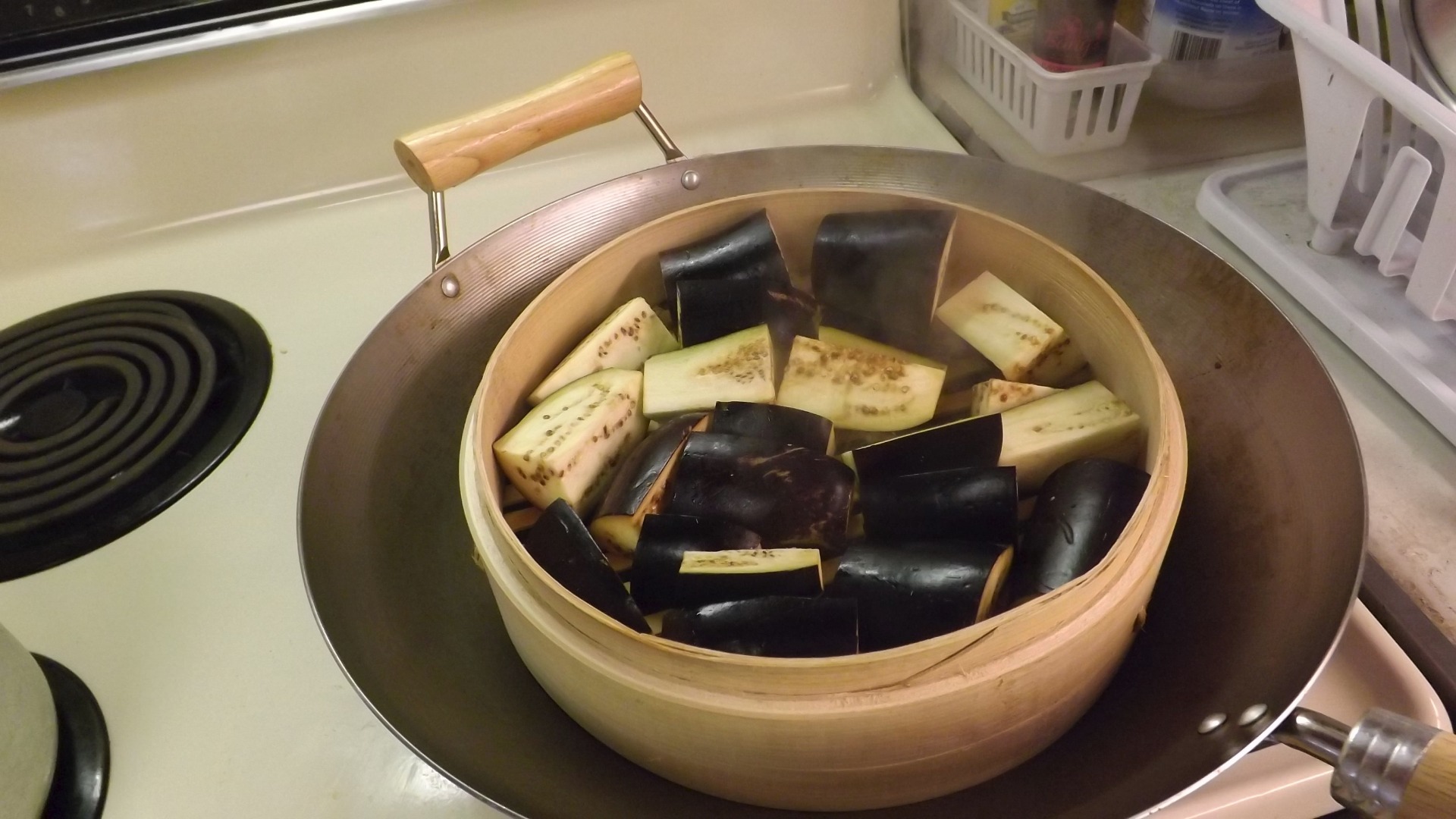 Spicy Garllic Eggplant with Shiitake Mushrooms 2 009.JPG