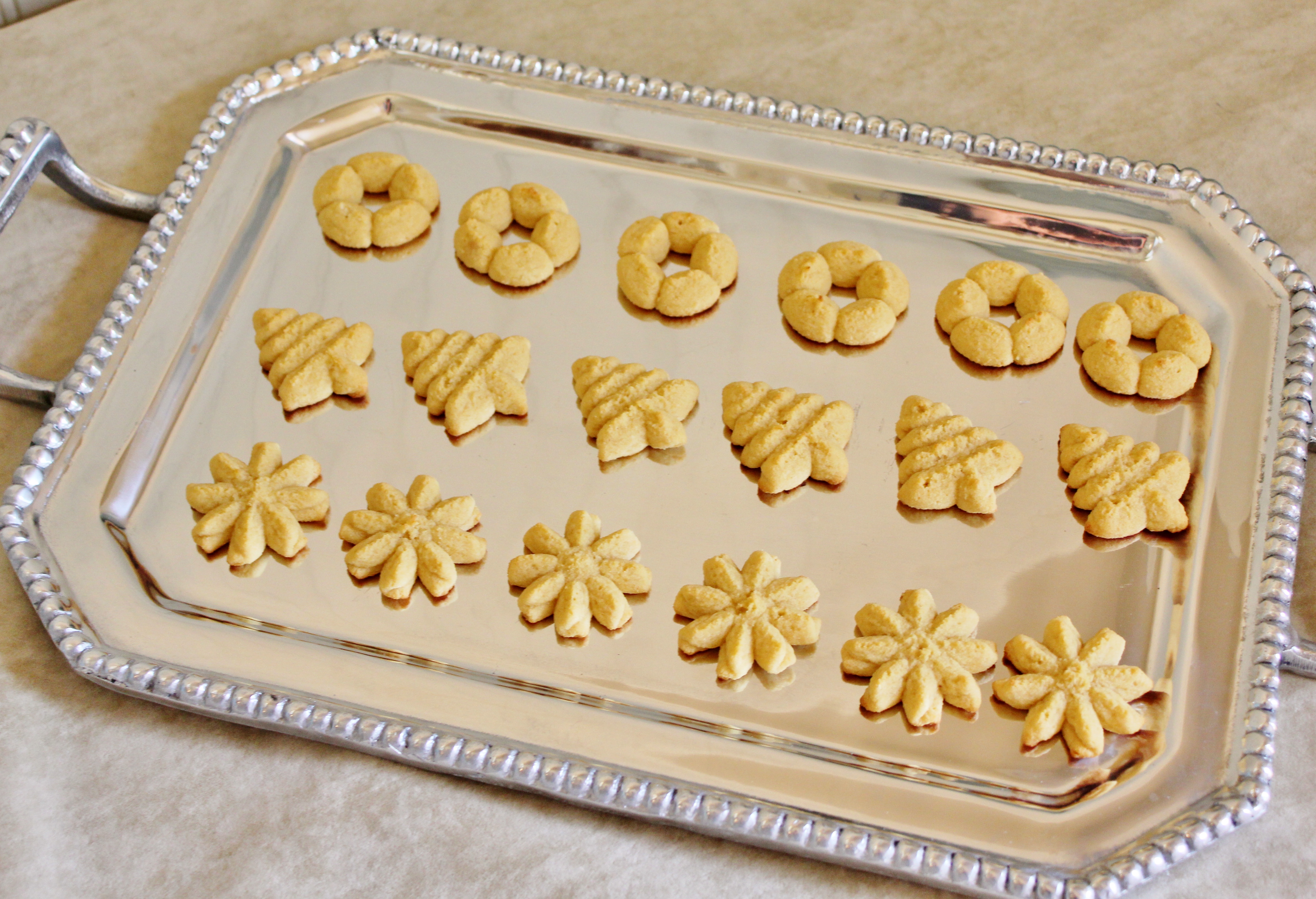 Spritz Cookies (11).JPG