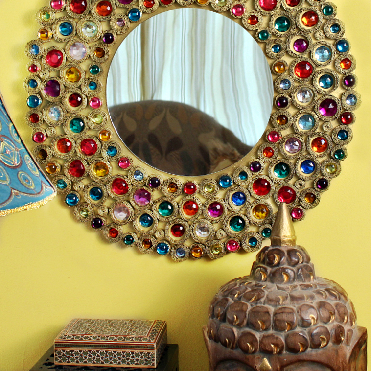 Square1 BohoMirror.jpg