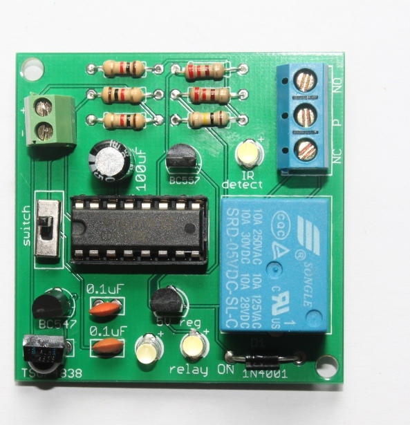 Step 18- Connect a 9V power supply on to 2 pin screw terminal.JPG