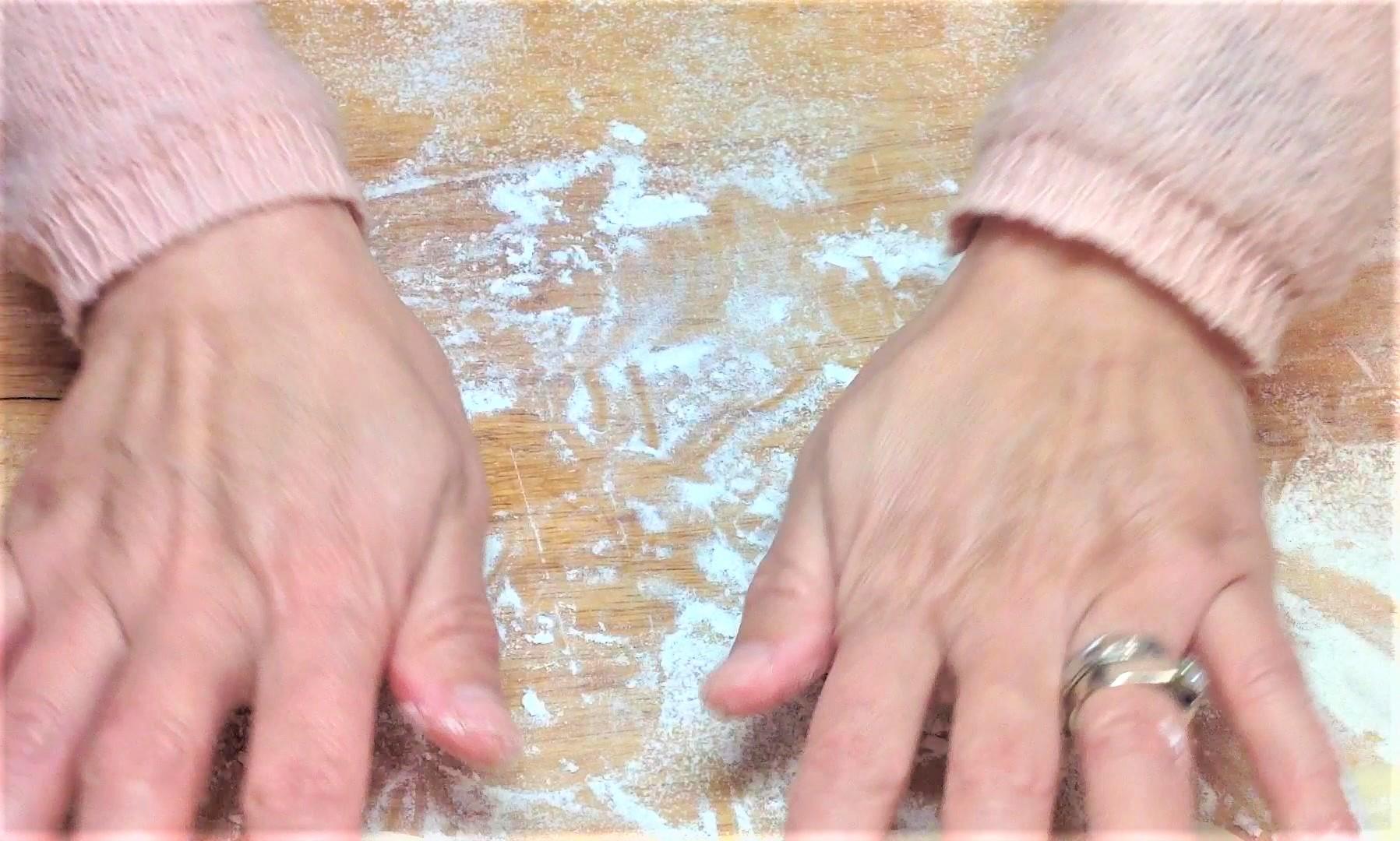 Step 3 Roll Dough - Make Wrappers Normal Speed 074 (2).jpg